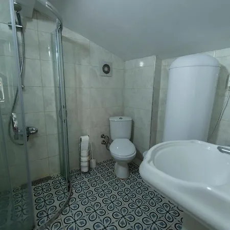 Penthouse In 5th Floor In Taksim Apartament
