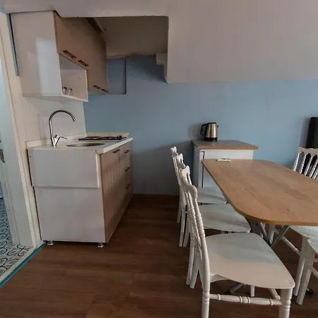 Penthouse In 5th Floor In Taksim Apartamento